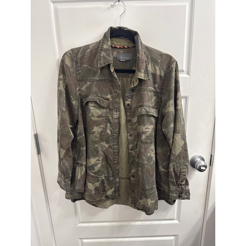 Anthropologie Camo Utility Shirt Jacket Green Camouflage Button‎ Up Women Size 6